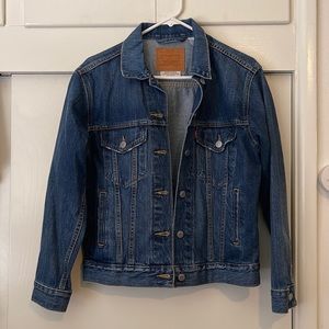 LEVI’S Womens Small Denim Jean Jacket